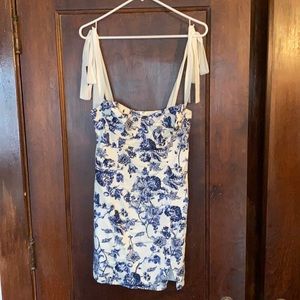 Floral summer dress.